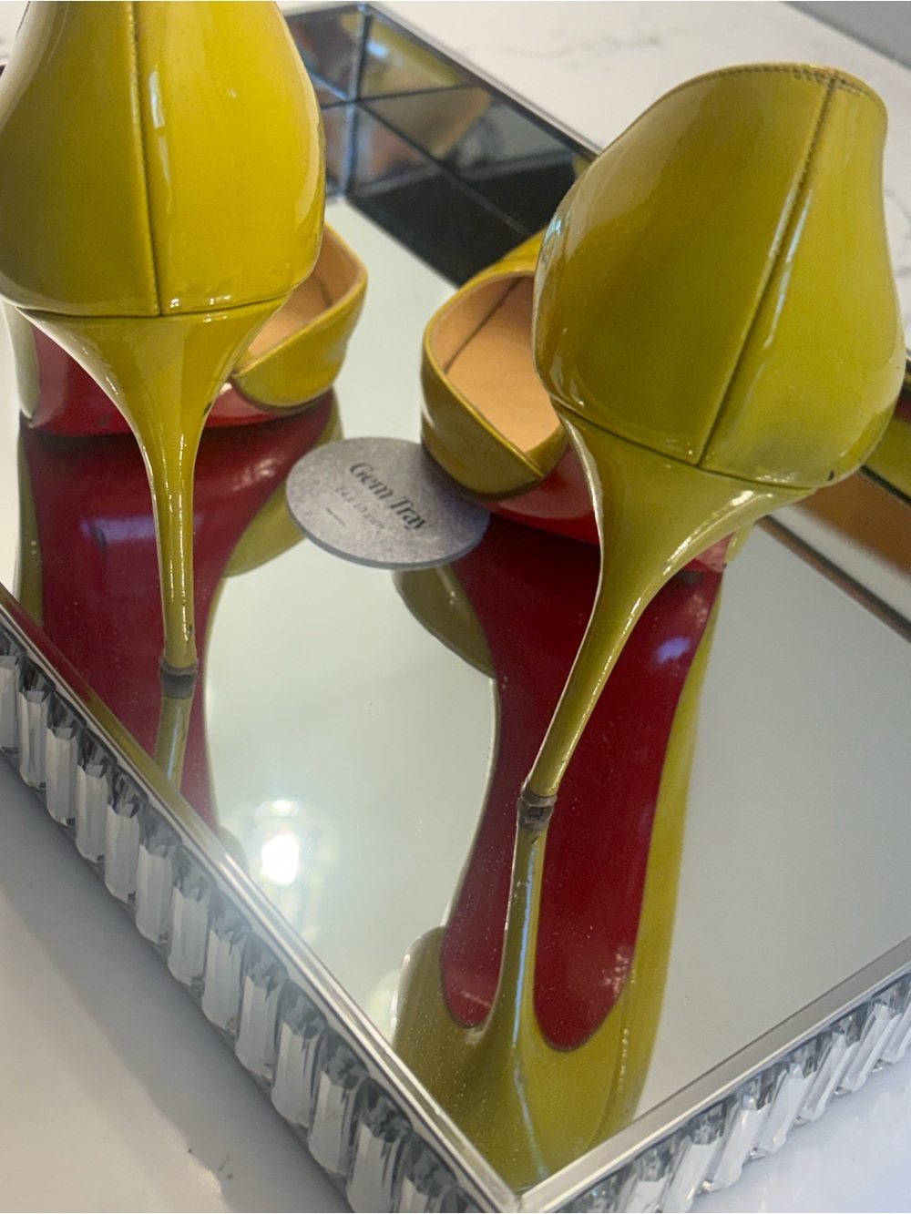 Authentic Christian Louboutin Yellow Patent Women’s Pumps - Picture 11 of 11